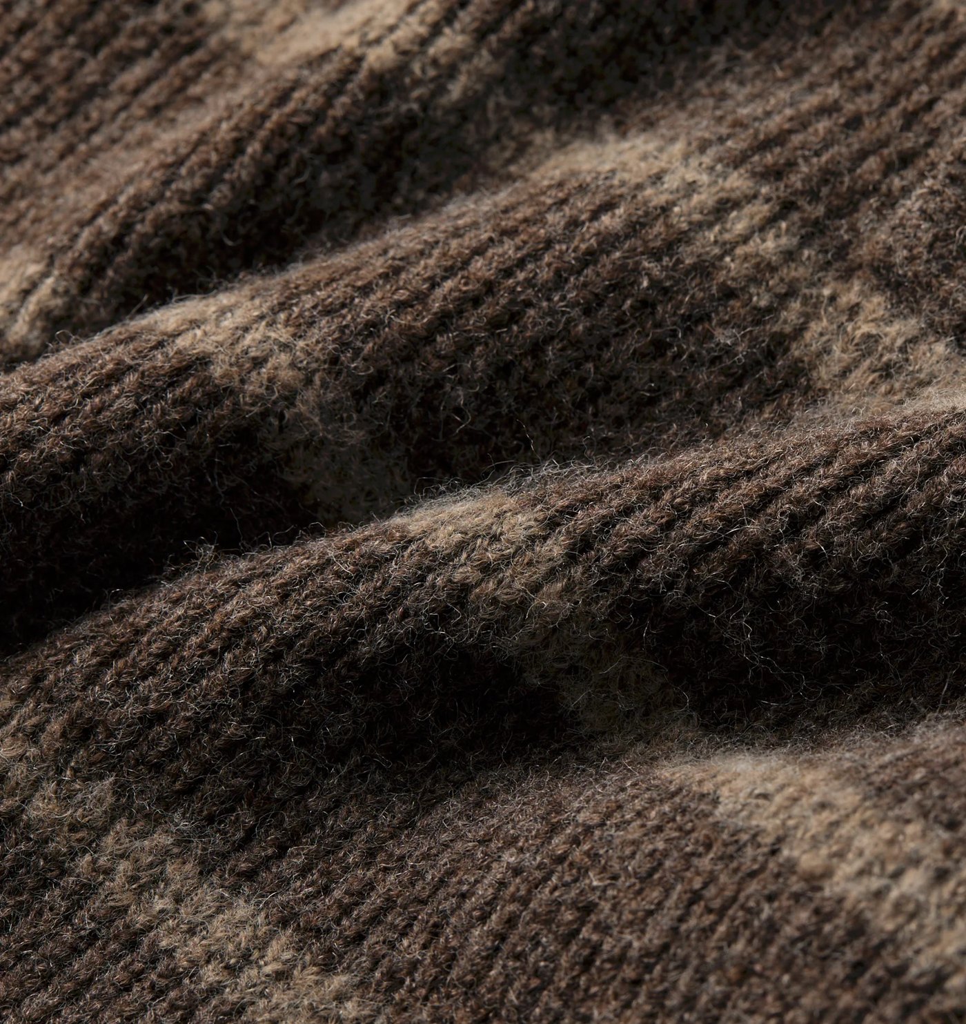 Close-up of the brushed rib knit and soft stripe